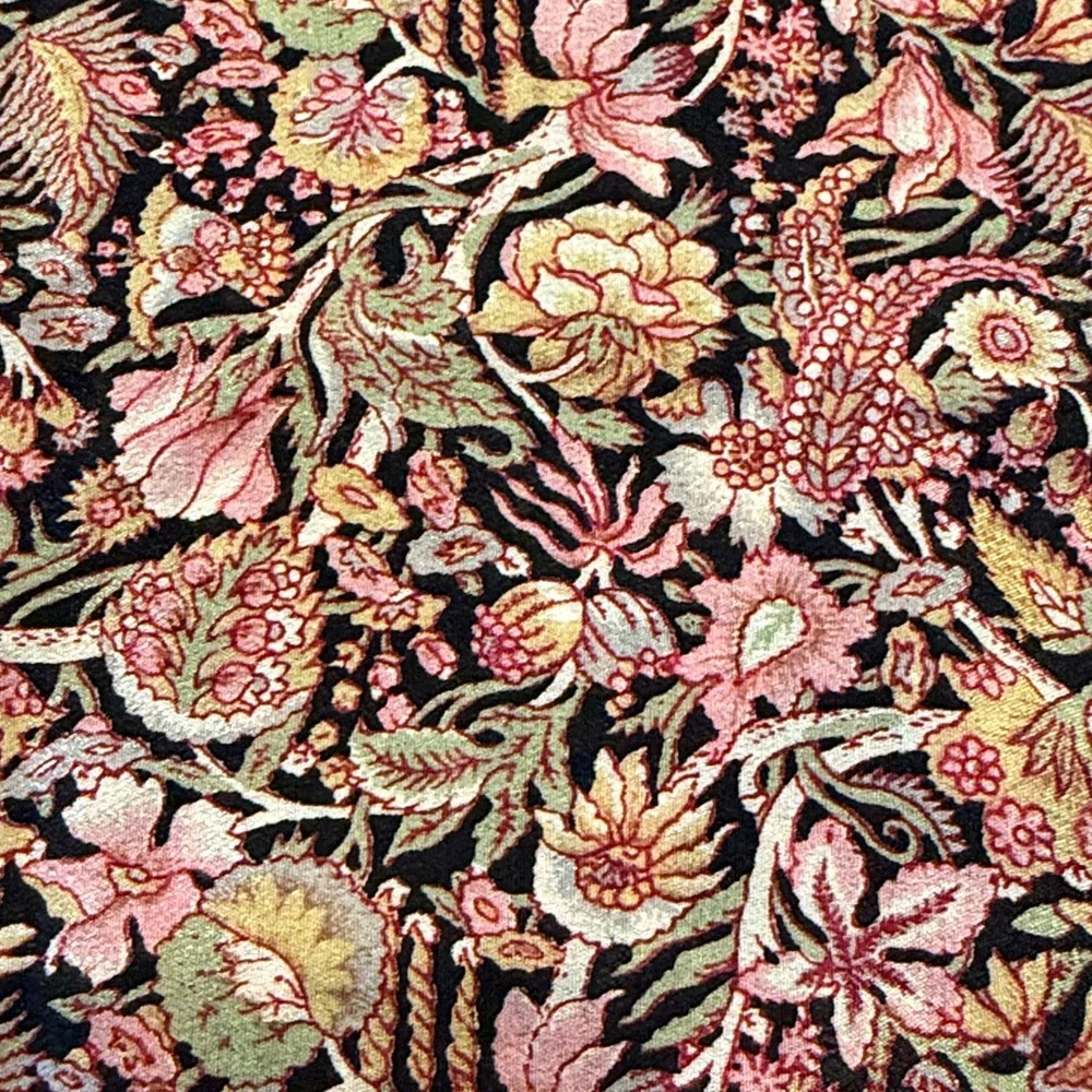 Floral Patterned Silk Scarf - Picture 4 of 6